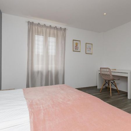 Villa Viscum In Central Istria For 8 Persons With Large Garden - Pet Friendly Pazin Ngoại thất bức ảnh