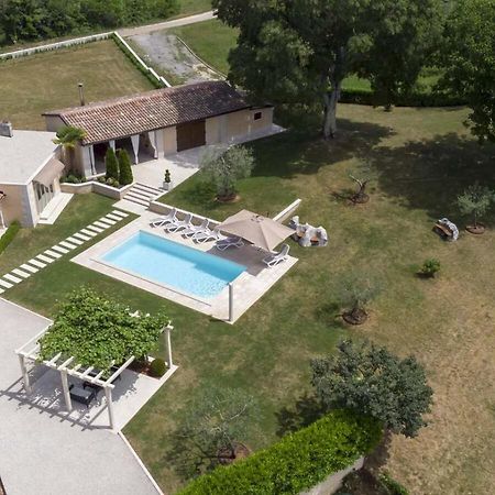 Villa Viscum In Central Istria For 8 Persons With Large Garden - Pet Friendly Pazin Ngoại thất bức ảnh